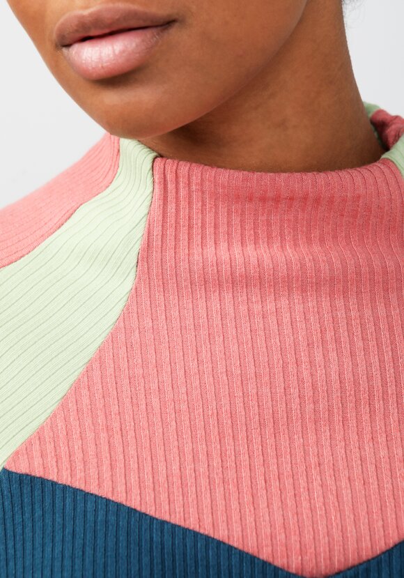 Джемпер Сарина шир.  580, рис. 16