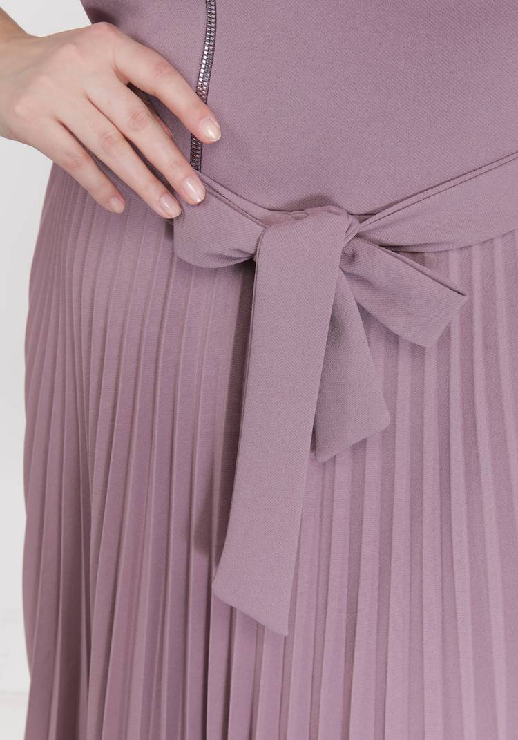 Платье с гофрированной юбкой шир.  750, рис. 4