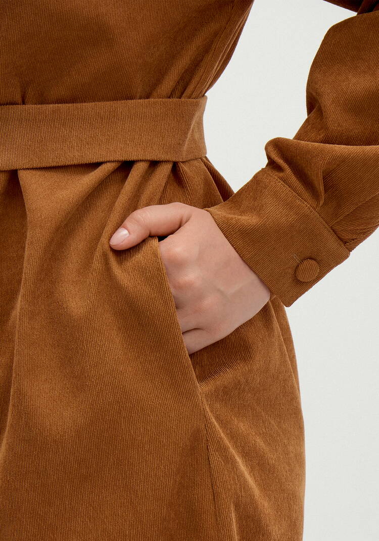 Платье-рубашка с отложным воротом шир.  750, рис. 16