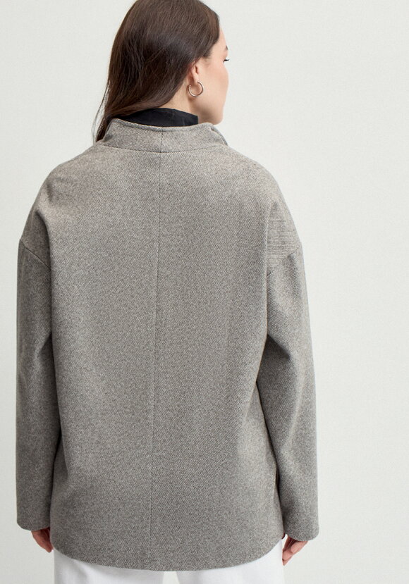 Пиджак с асимметричной застёжкой шир.  580, рис. 3