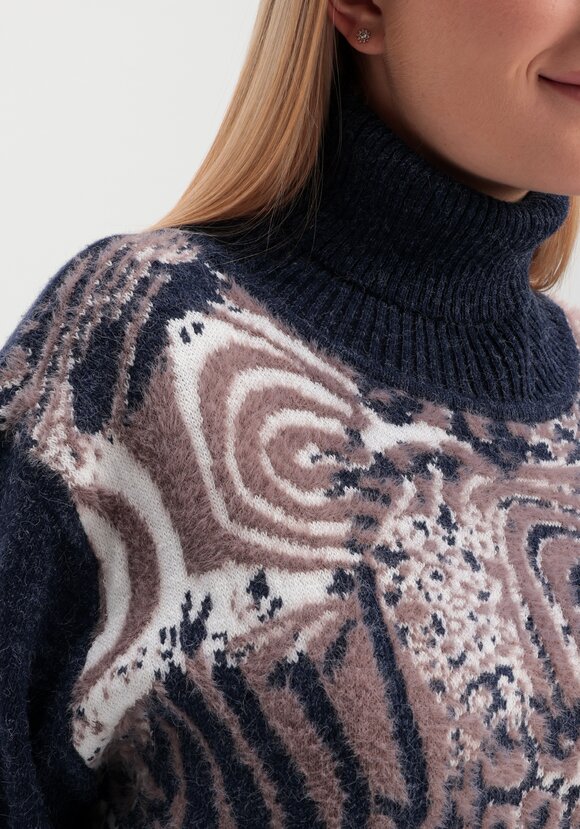 Водолазка Патриция шир.  580, рис. 30