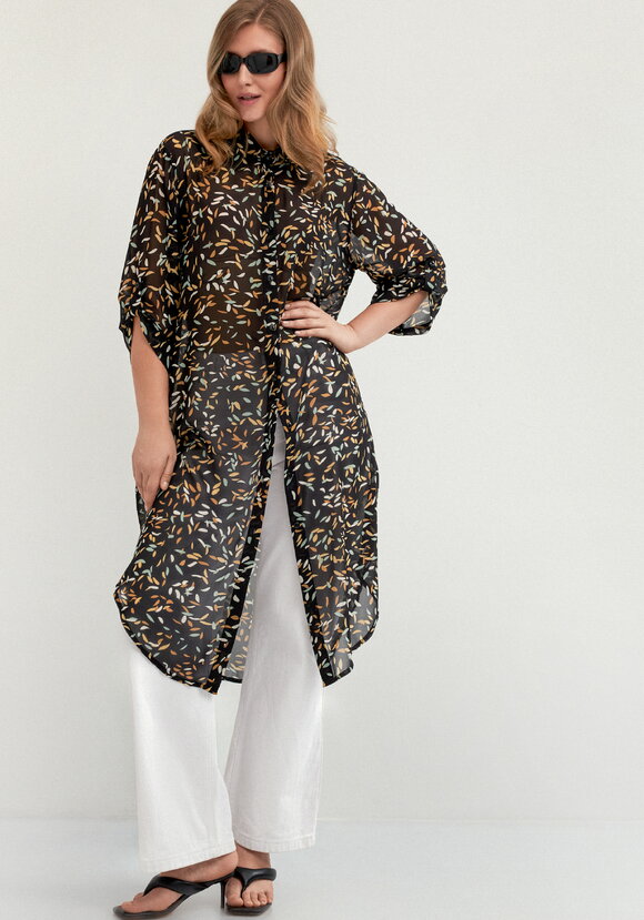 Рубашка с рукавом 7/8 и патами шир.  580, рис. 9