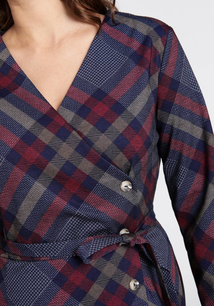 Платье свободного кроя на запах шир.  750, рис. 5