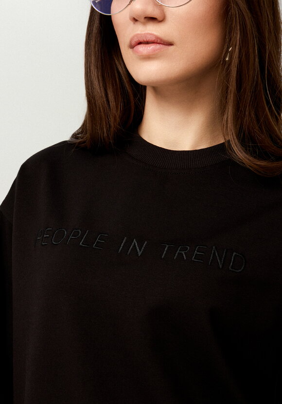 Свитшот с леттерингом на груди шир.  580, рис. 5