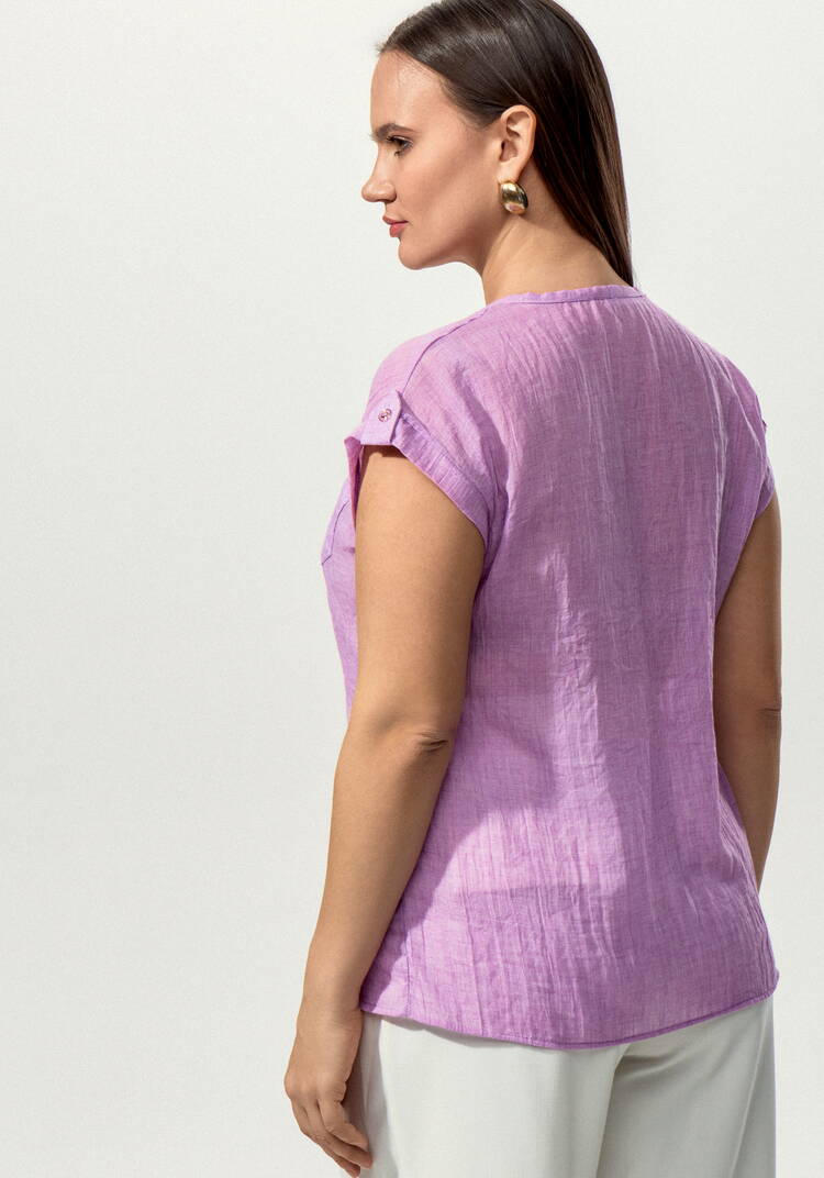 Блуза с коротким рукавом и карманом на груди шир.  750, рис. 20