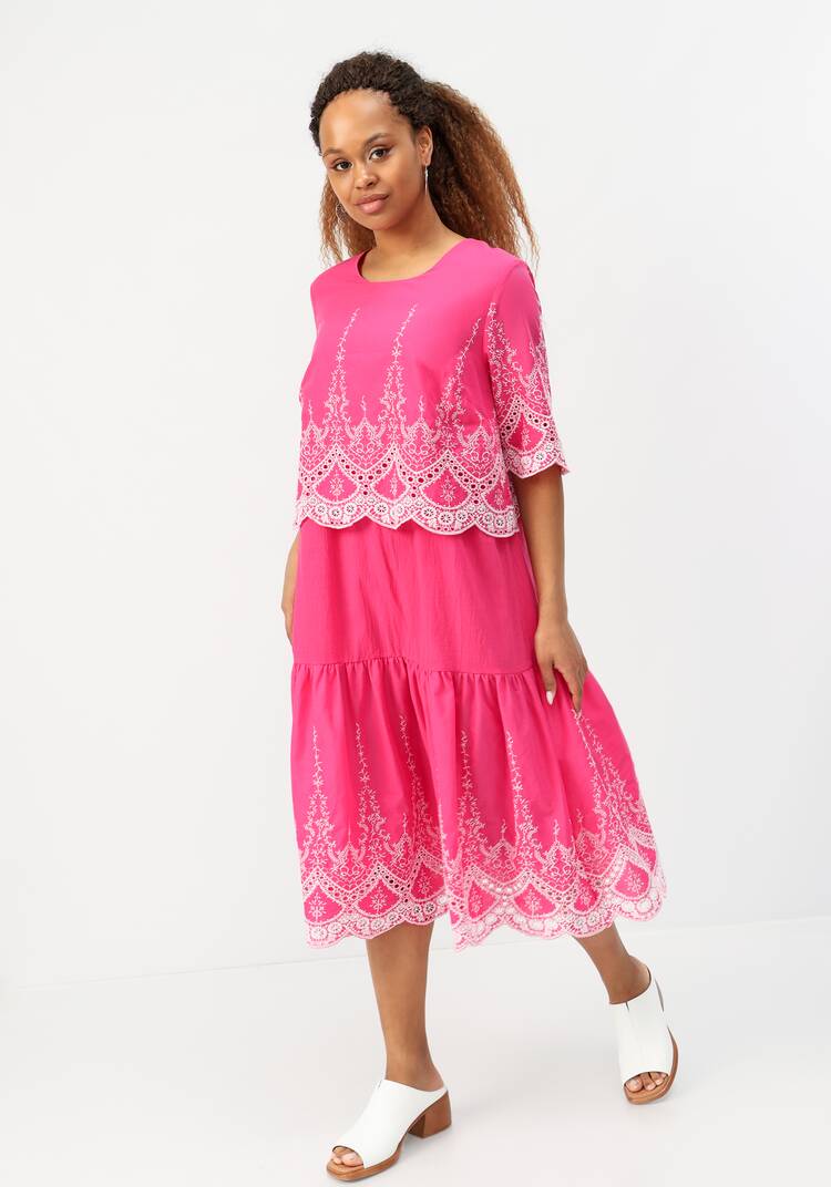 Платье свободного кроя с вышивкой шир.  750, рис. 43