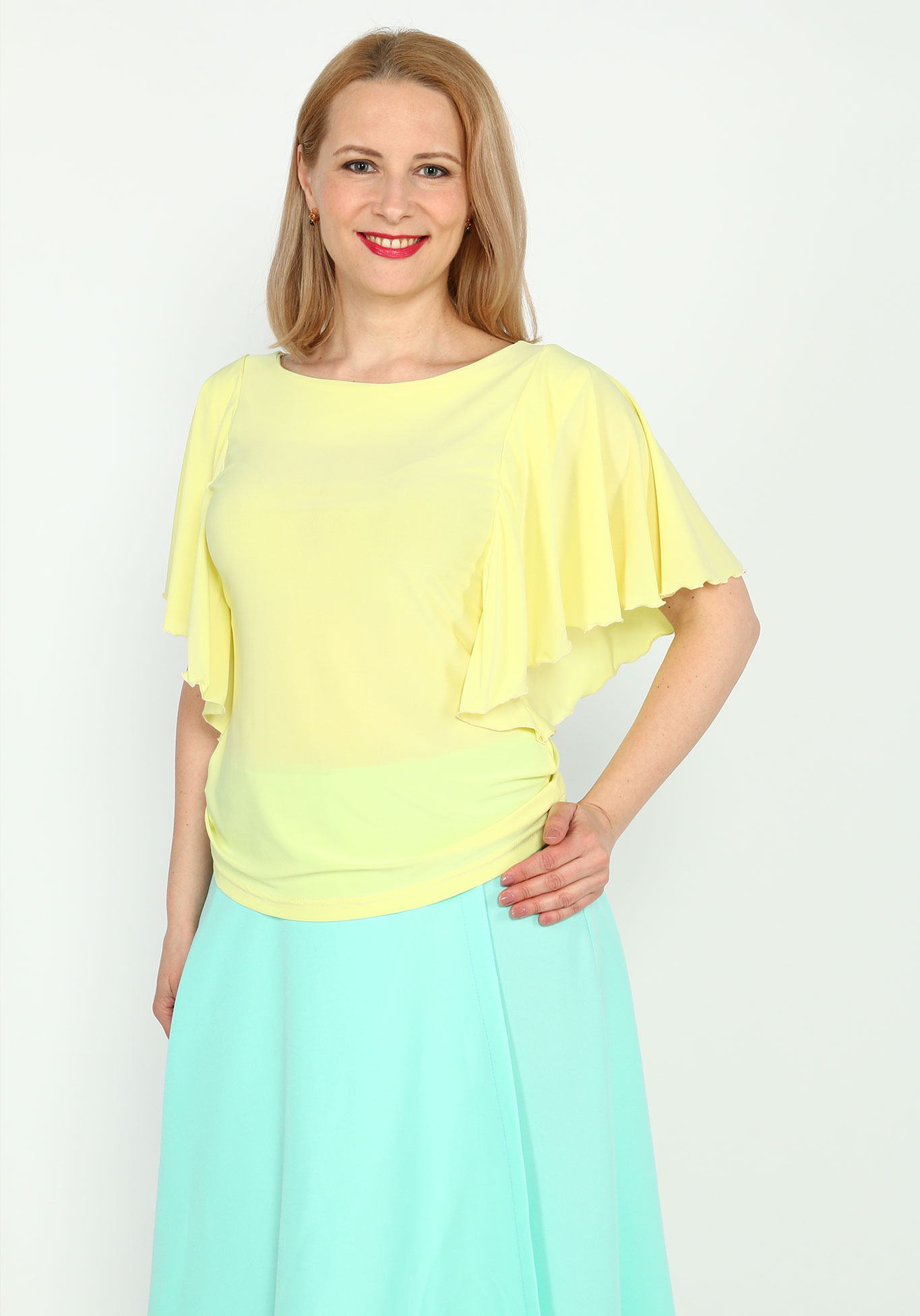 

Блузка прилегающая с оригинальными рукавами, Жёлтый