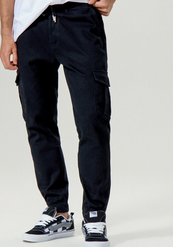 Брюки карго с накладными карманами по бокам шир.  580, рис. 2