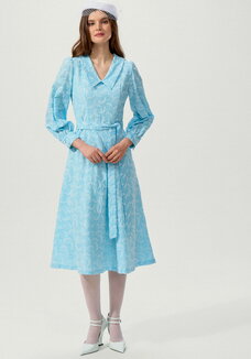 Платье из шитья с английским воротником