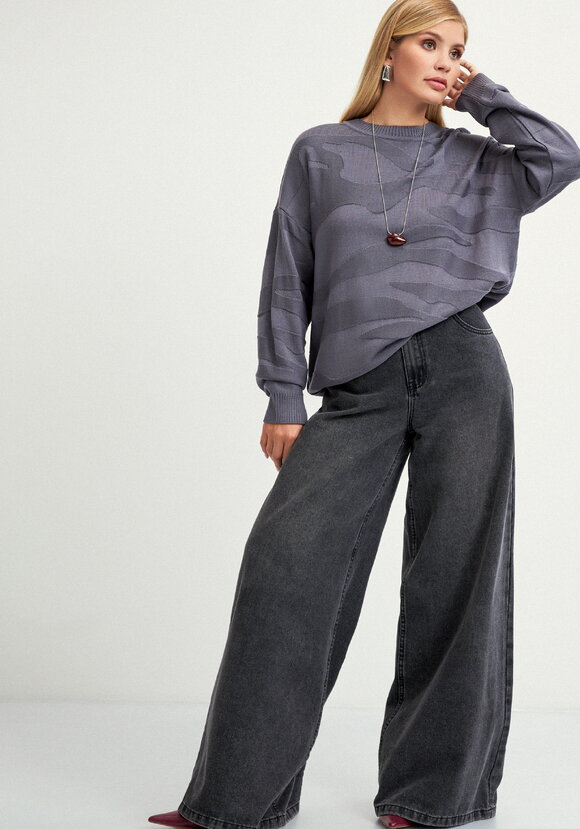 Джемпер с 3D-рисунком шир.  580, рис. 18