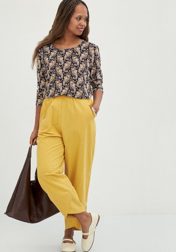 Лонгслив Эмилия шир.  580, рис. 47