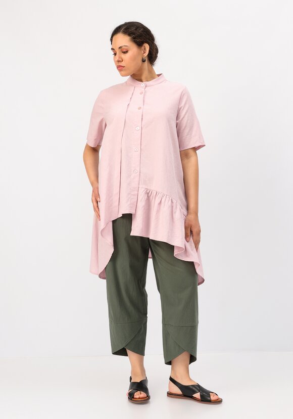 Блуза оригинального кроя с воланом шир.  580, рис. 32