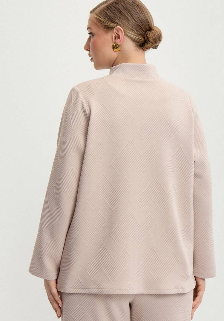 Кардиган на молнии с фактурным принтом шир.  750, рис. 3