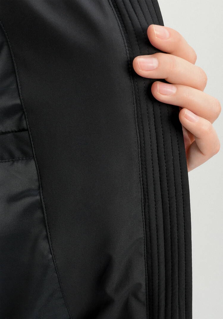 Пуховик стеганый с накладными карманами шир.  750, рис. 40