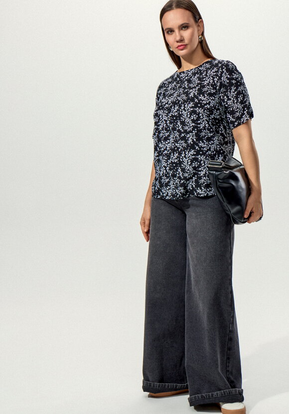 Блуза с пуговицей по спинке шир.  580, рис. 9