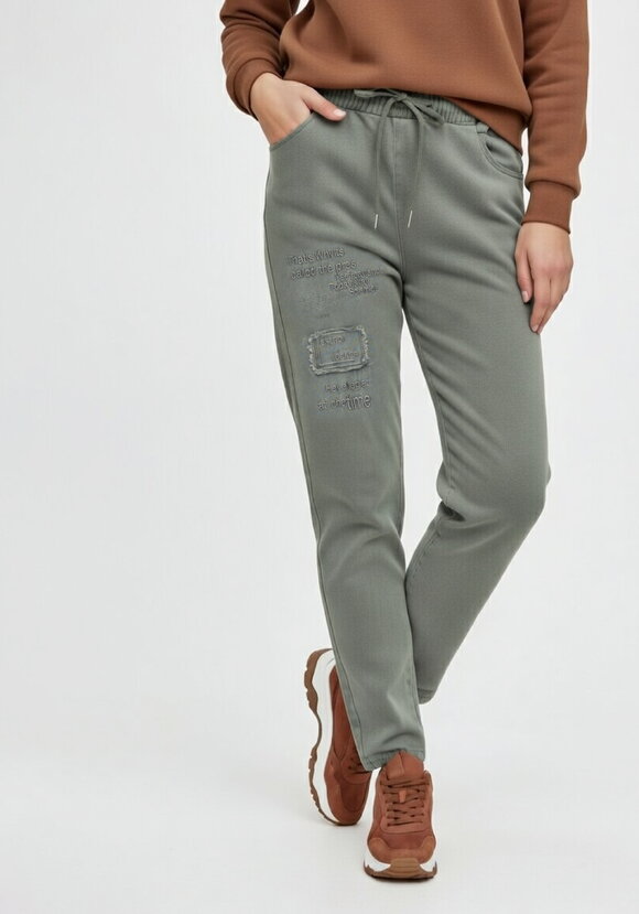 Джинсы с нашивкой шир.  580, рис. 8