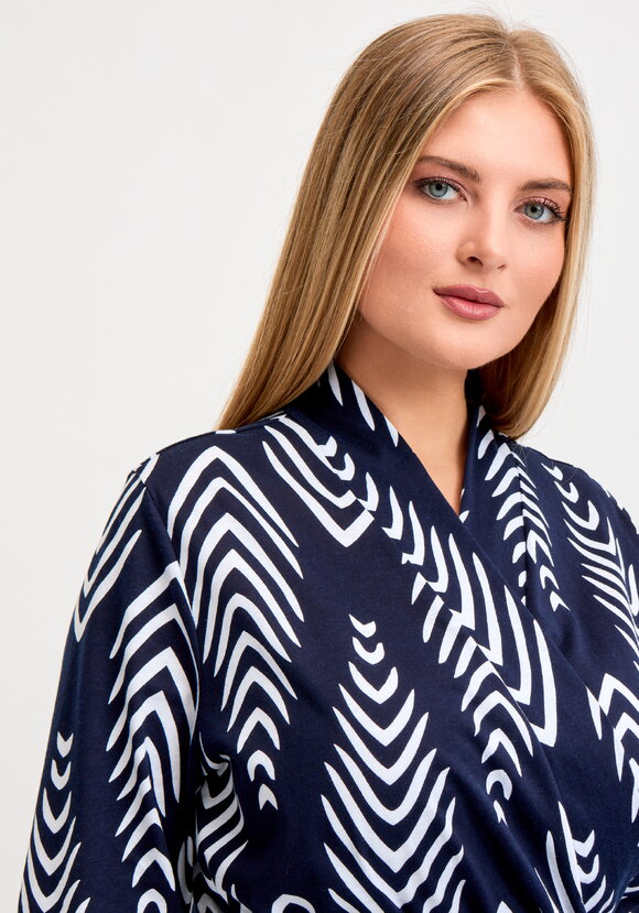 Халат Рената шир.  580, рис. 5