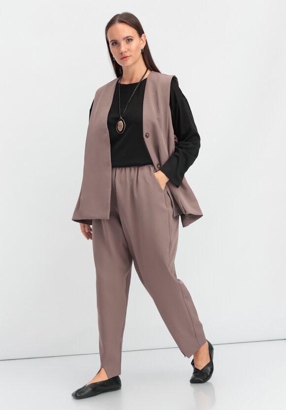 Брюки-бананы с разрезами шир.  580, рис. 10