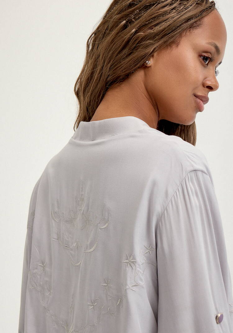 Рубашка с вышивкой на кокетке шир.  750, рис. 7