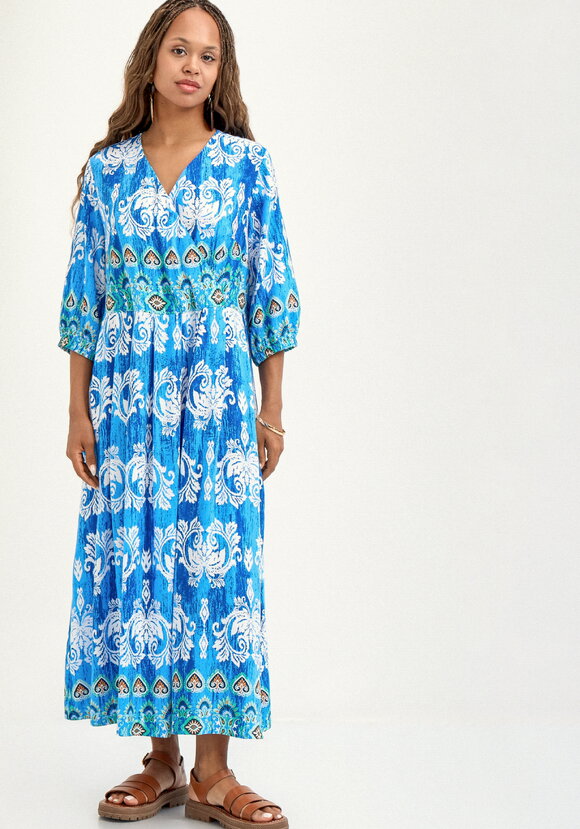 Платье с  рисунком шир.  580, рис. 20