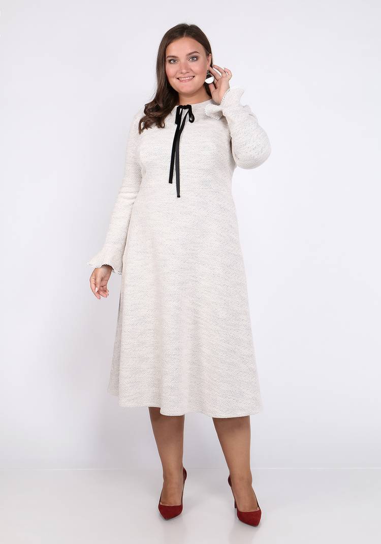 Платье с отрезной талией шир.  750, рис. 1