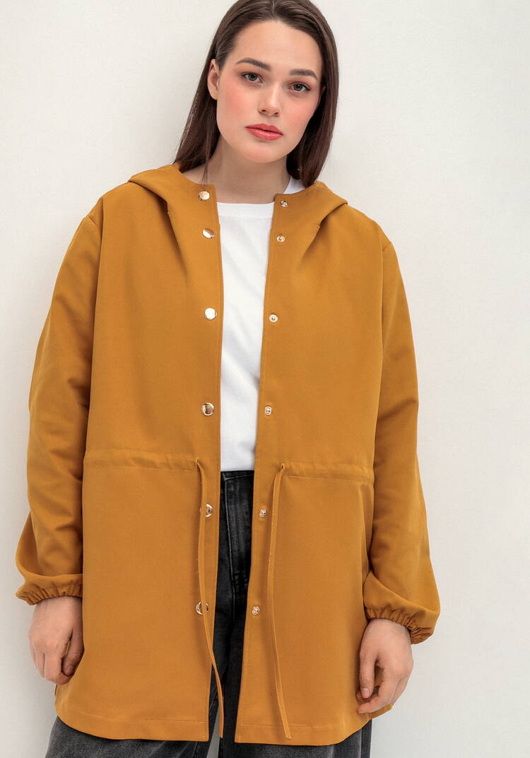 Ветровка с капюшоном и талии на кулиске шир.  750, рис. 17