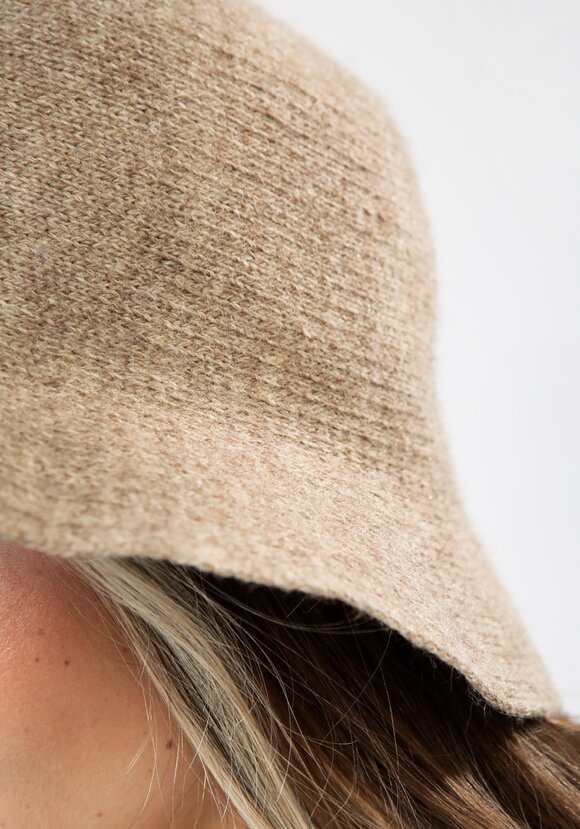 Панама из шерсти альпаки шир.  580, рис. 10