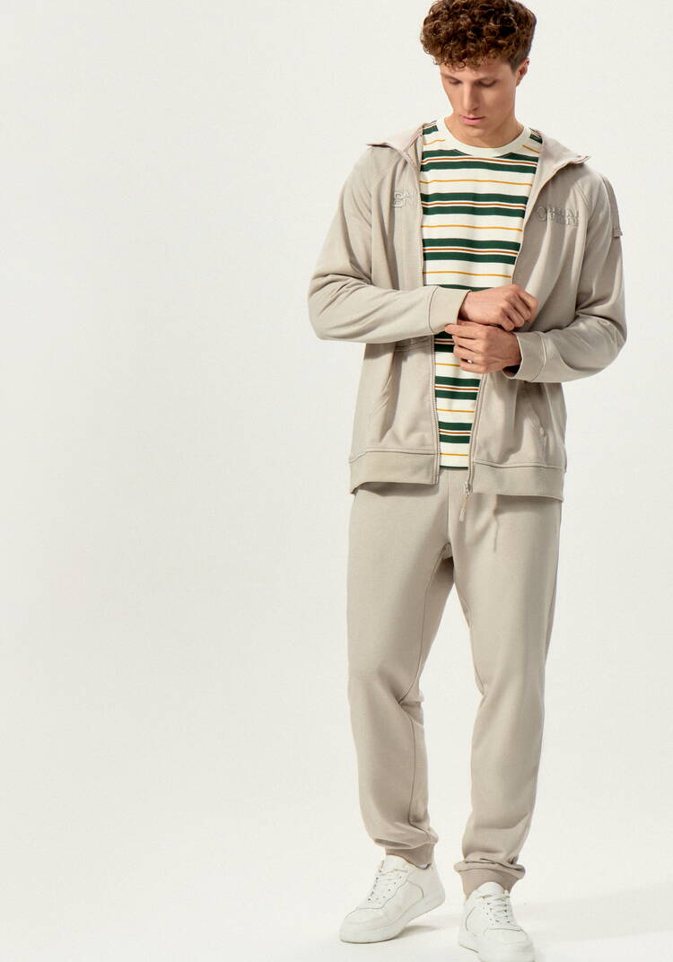 Брюки с карманами и манжетами по низу шир.  750, рис. 7