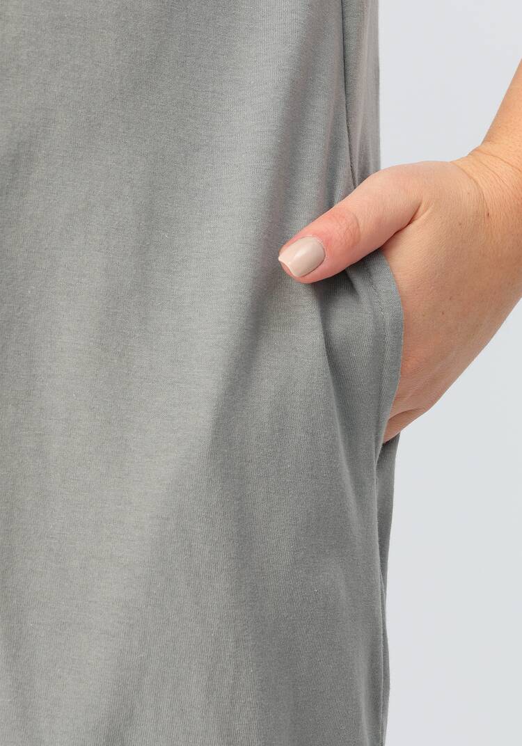 Платье с капюшоном свободного кроя шир.  750, рис. 24