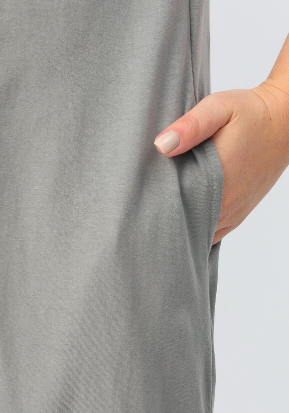 Платье с капюшоном свободного кроя шир.  580, рис. 24