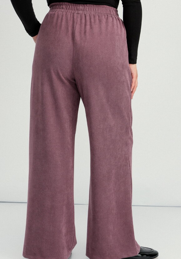 Костюм свободного кроя шир.  580, рис. 5