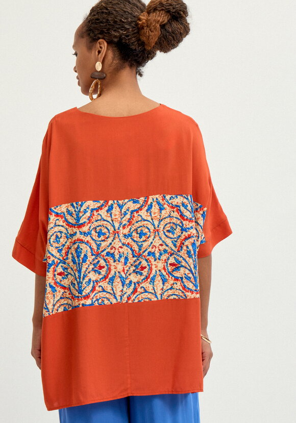 Блуза с принтом из штапеля шир.  580, рис. 19