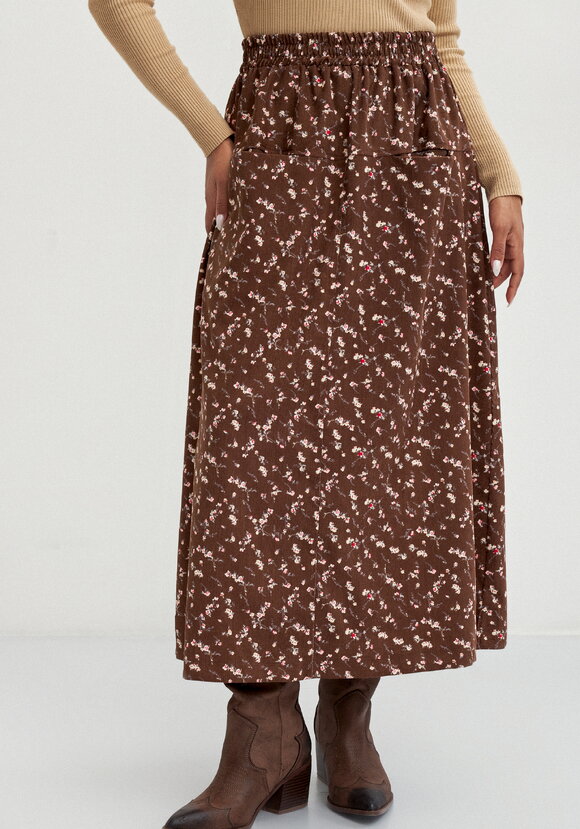 Юбка с оригинальными карманами впереди шир.  580, рис. 2