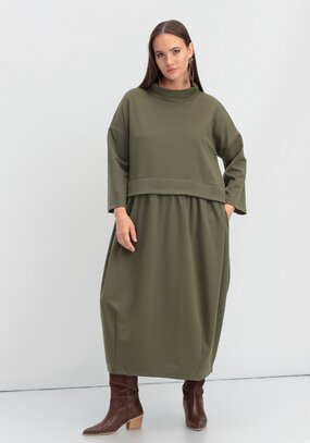 Платье с отрезной кокеткой-обманкой