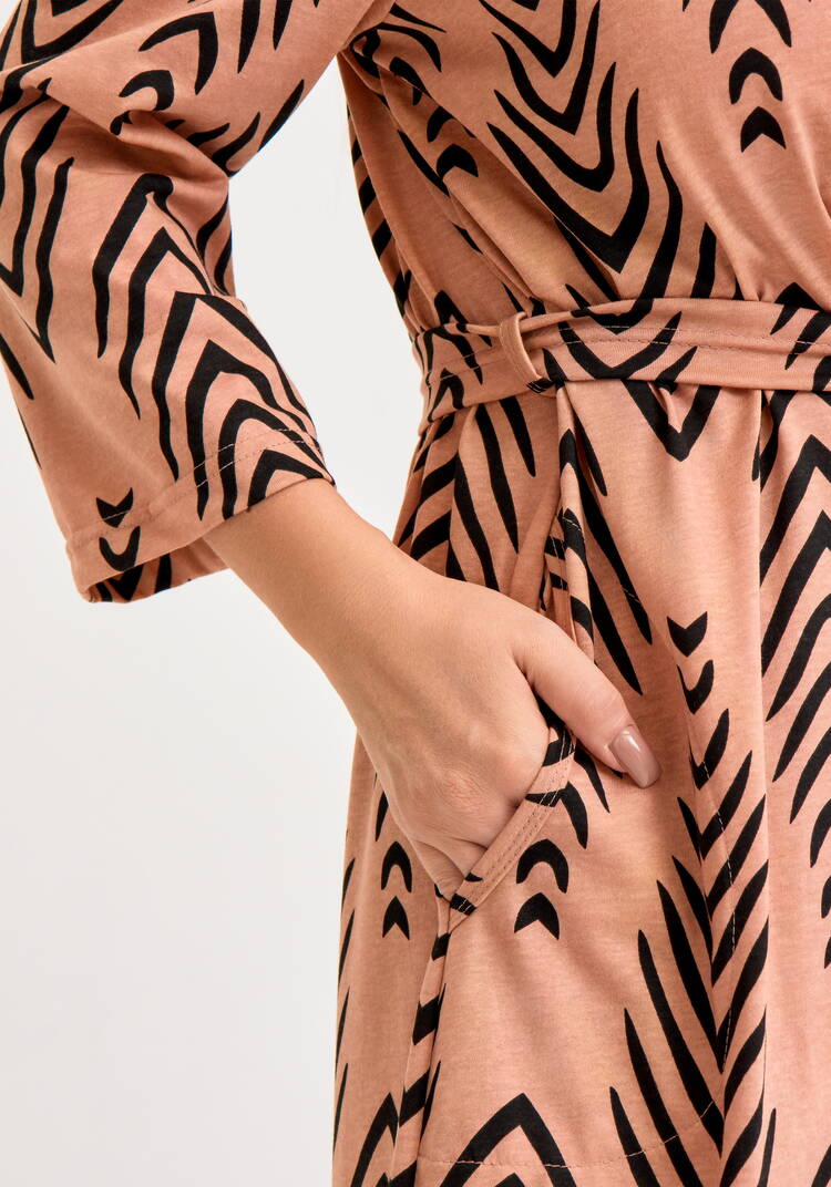 Халат Рената шир.  750, рис. 12