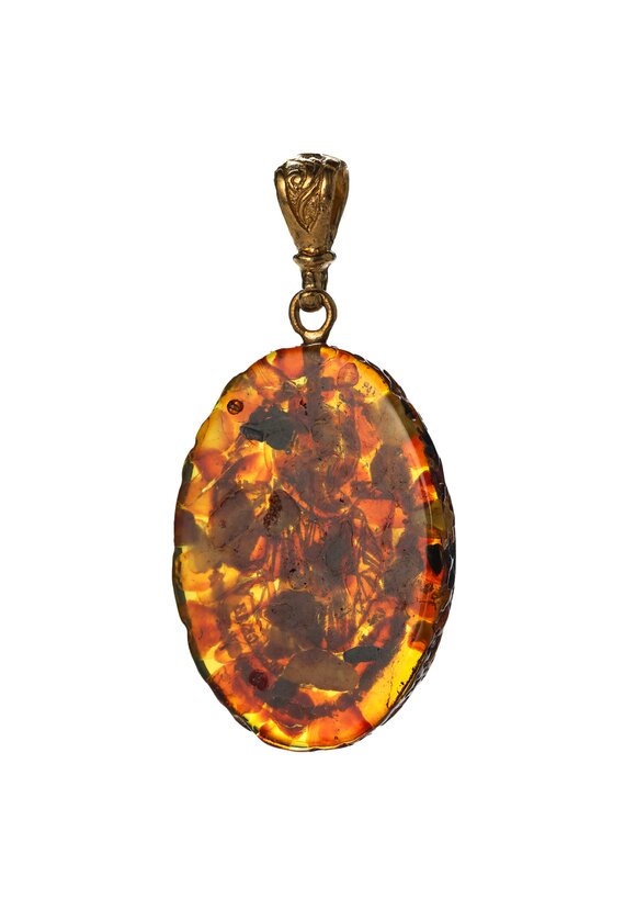 Подвеска-иконка из янтаря шир.  580, рис. 10