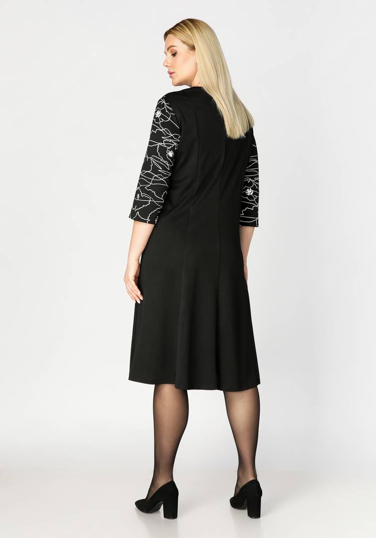 Платье с графическим рисунком шир.  750, рис. 7