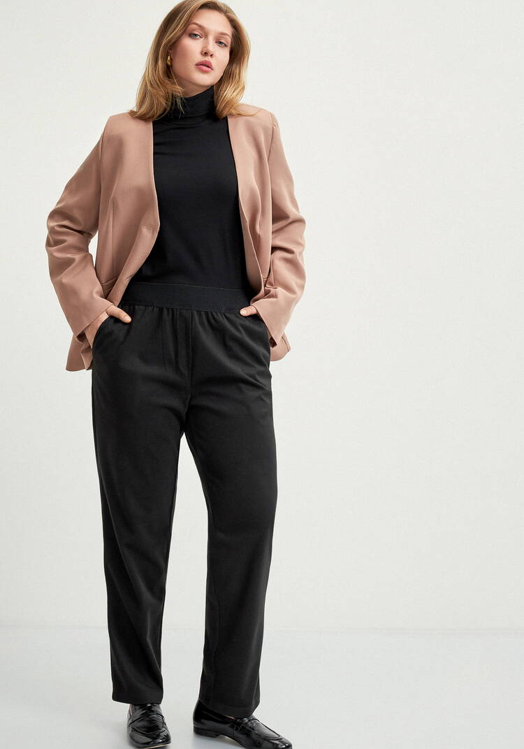 Прямые брюки на резинке с карманами шир.  750, рис. 9