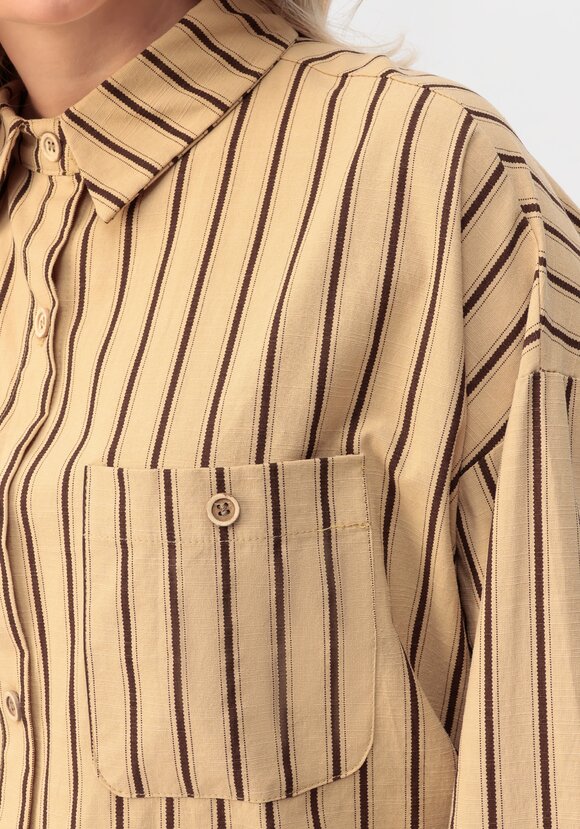 Рубашка Гвен в полоску шир.  580, рис. 5