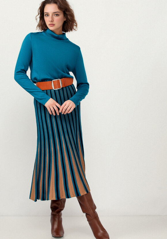 Водолазка удлиненная с воротником хомут шир.  580, рис. 15