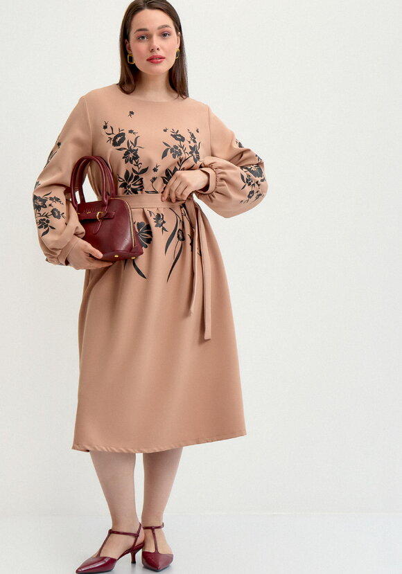 Платье с цветочным принтом А-силуэта шир.  580, рис. 9