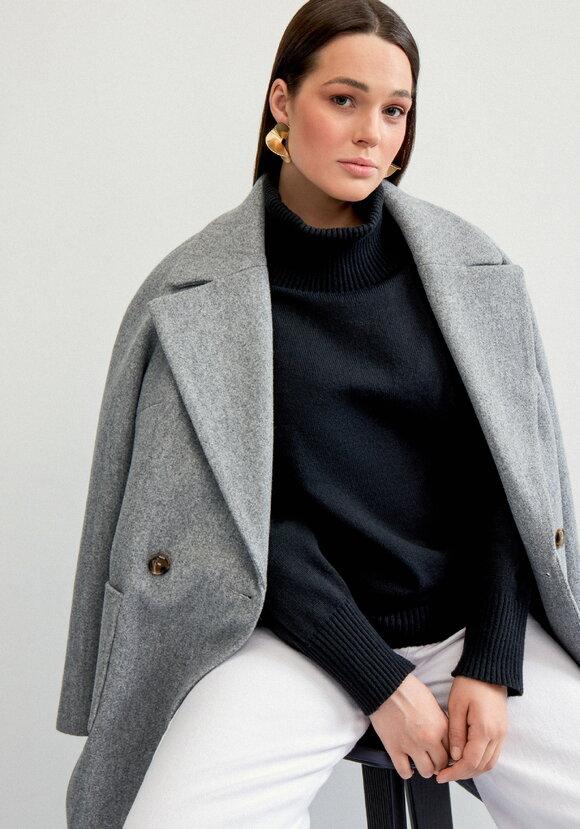 Свитер с объемным воротом шир.  580, рис. 15