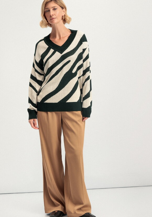 Джемпер с принтом зебра шир.  580, рис. 44