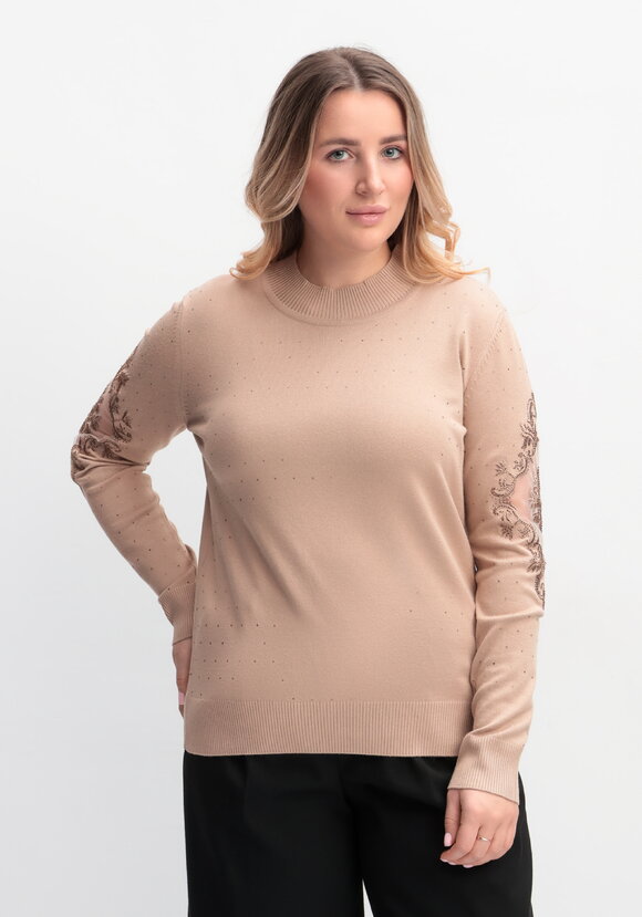 Джемпер со стразами и декоративной вставкой шир.  580, рис. 12