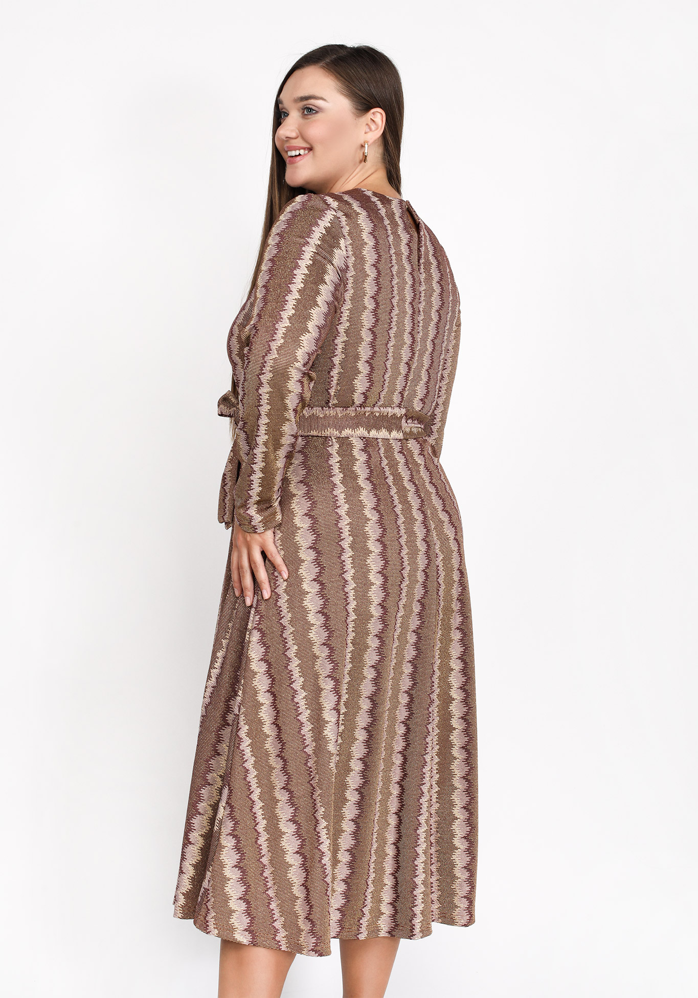 Платье трикотажное с блеском Polina Romanova, размер 52, цвет бордово-коричневый - фото 4
