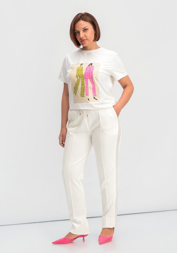 Брюки на резинке с лампасами и стрелками шир.  580, рис. 25