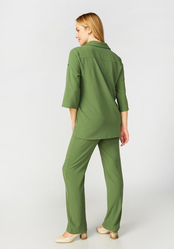 Костюм: блуза на пуговицах и брюки шир.  580, рис. 15