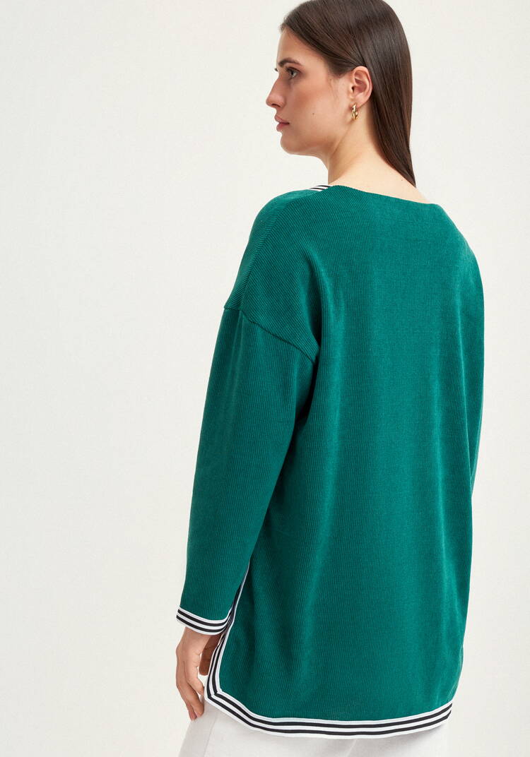 Джемпер с V-образным вырезом горловины шир.  750, рис. 11