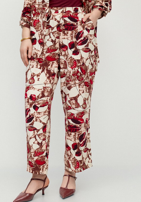 Брюки Калейдоскоп лепестков шир.  580, рис. 14