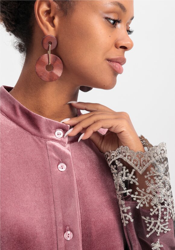 Платье бархатное с кружевом по кокетке шир.  580, рис. 5